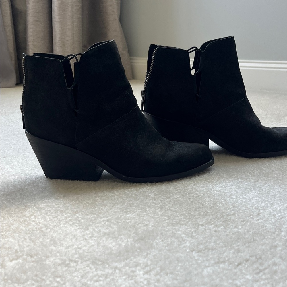Eileen Fisher Black Suede Ankle Boots - 8.5